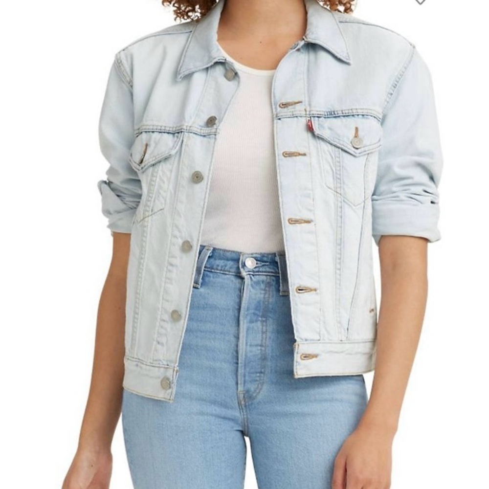 👉, Levi’s Women’s Ex-Boyfriend Denim Trucker Jacket - Size XL